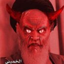 De smerige tong van Ayatosatan Khomeini