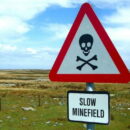 Hoe Khomeini tieners met een smoesje de mijnenvelden opstuurde.